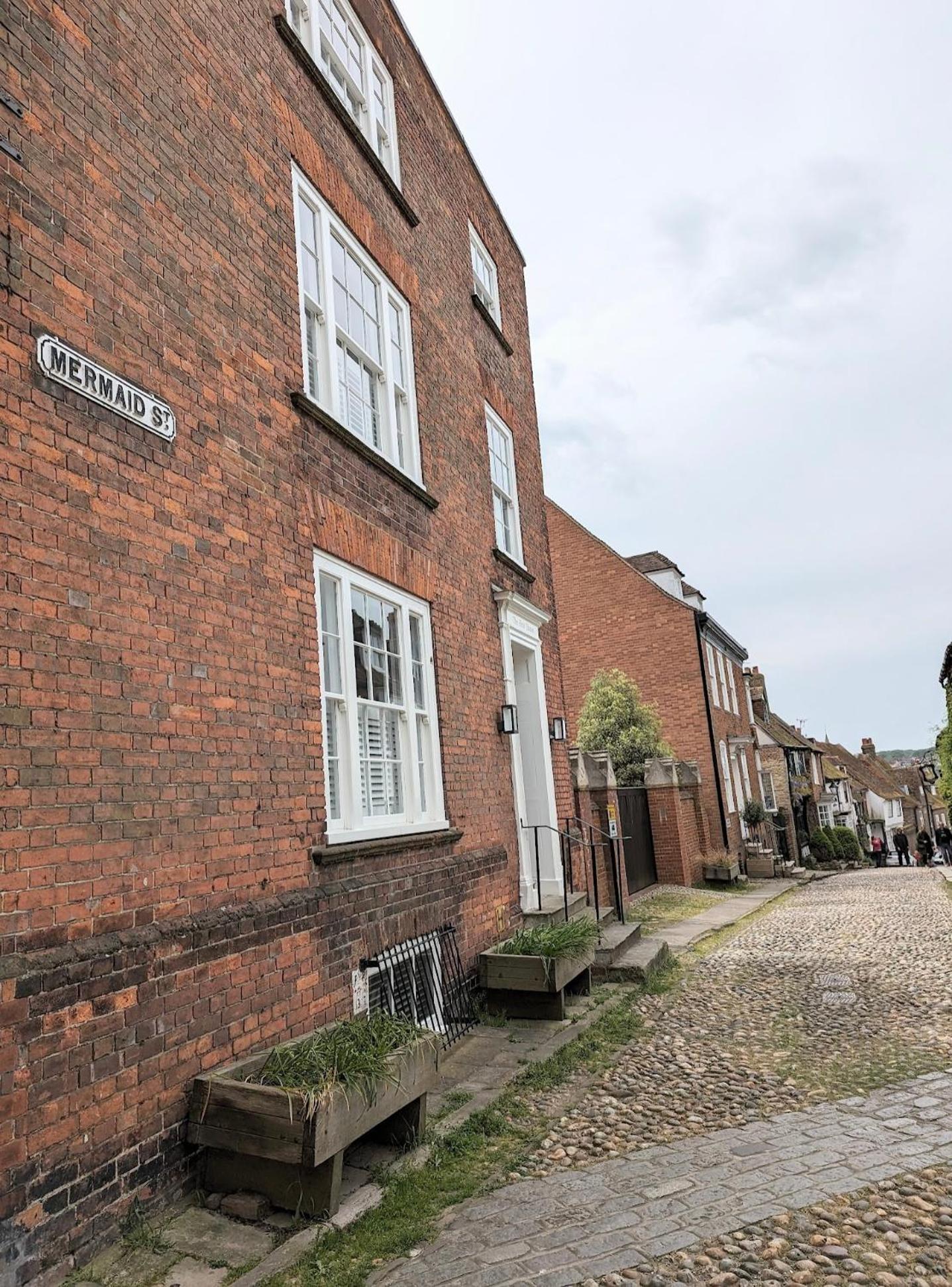 Humphries Cross Apartments Rye Exterior photo